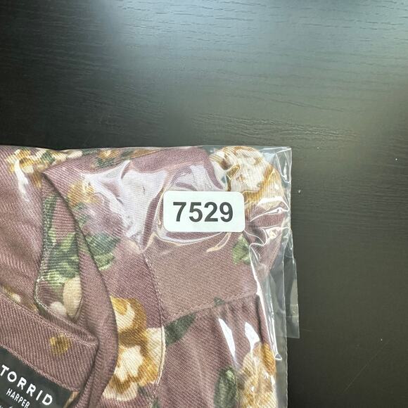 Torrid Tunic 4X Plus Blouse Harper Floral Popover Cottage V Neck Casual NWT - Picture 9 of 9